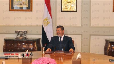 الجارديان: مستقبل جماعة الإخوان في يد مرسي