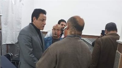 نائب محافظ القاهرة يتفقد «جراحات اليوم الواحد» بالتبين (صور)