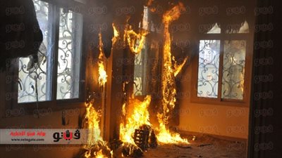 قوات الدفاع المدني تبدأ في إطفاء حريق مكتب الإرشاد