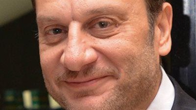 عمرو المنير: 5 فوائد لتأجيل ضريبة القيمة المضافة