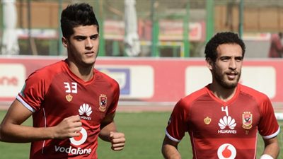 الأهلي يطمئن على ثنائي الفريق قبل المران المسائي