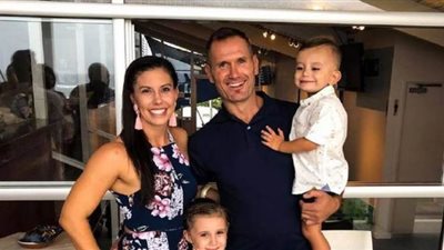 أب يحرق أطفاله وزوجته وسط الشارع في أستراليا