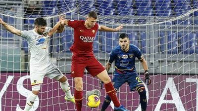 روما يعود للانتصارات عبر بوابة ليتشي 0/4