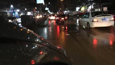 أمطار غزيرة تغرق شوارع المنصورة وطلخا في الدقهلية | صور