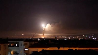 الدفاع الجوي السوري يتصدى لصواريخ إسرائيلية على محيط دمشق ويدمر أغلبيتها