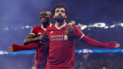 برشلونة يحتاج إلى 200 مليون يورو للتعاقد مع محمد صلاح