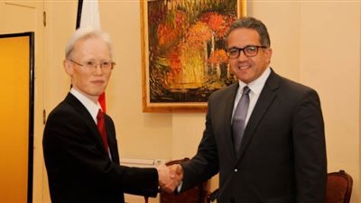 وزير السياحة والآثار يشارك في حفل الاستقبال الأول بمناسبة عيد ميلاد الإمبراطور الياباني