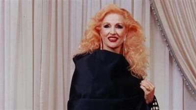 بيع متعلقات المشاهير.. شقيق هيثم أحمد زكي يفرط في شقة الراحل.. منديل أم كلثوم ونظارتها السوداء بـ 5.5 ملايين دولار