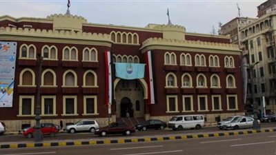 العثور على رفات آدمية بكلية صيدلة الإسكندرية.. ومصدر: نماذج تعليمية