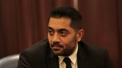 أحمد فلوكس: طلبت الزواج من فتاة فاشترطت أن يكون عرفيا