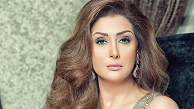 غادة عبد الرازق تسخر من انسحاب الزمالك من مباراة القمة