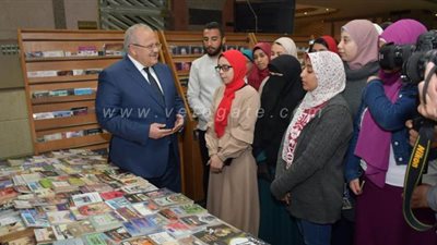 رئيس جامعة القاهرة يفتتح مبادرة 