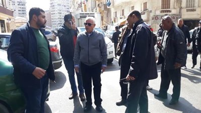 محافظ بورسعيد يوجه بضرورة فتح الجراجات أسفل العمارات ببورفؤاد