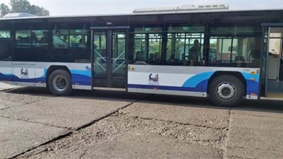 محافظة القاهرة تدفع بـ 25 أتوبيساً بين الدمرداش وغمرة بعد تعطل المترو