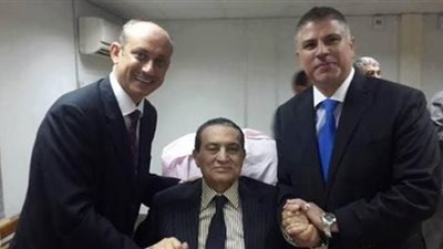 ذكريات محامي حبيب العادلى مع حسني مبارك