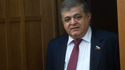 نواب روس: مبارك رمز فى تاريخ مصر والمنطقة والأمريكان خذلوه في لحظة حرجة