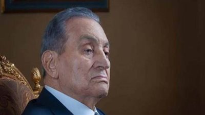 بعد زواجه من منياوية.. محطات في حياة حسني مبارك مع عروس الصعيد