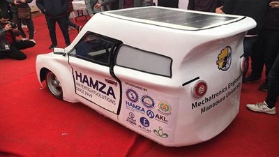 طلاب هندسة المنصورة يصنعون سيارة تعمل بالطاقة الشمسية