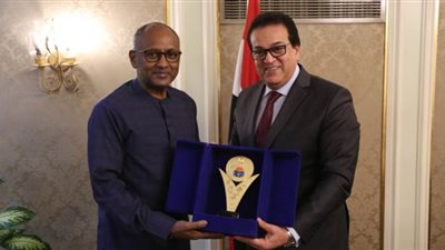 تفاصيل لقاء وزير التعليم العالي ومساعد المدير العام لليونسكو