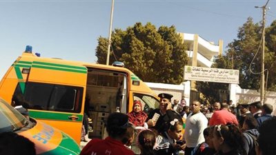 التفاصيل الكاملة لواقعة اختناق تلاميذ المدرسة الرسمية للغات بقنا | صور