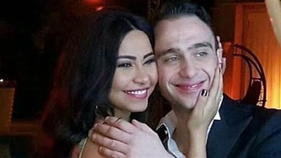 شيرين عن حمل حسام حبيب لها على المسرح: 