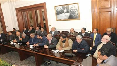 انطلاق حفل تأبين القطبين الوفديين السقا وعودة