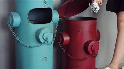 محاكمة بريطانية بعد 10 سنوات من إلقائها كيساً من القمامة في الشارع