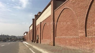 في ثاني أيام دفنه.. مبارك تحت حراسة أمنية مشددة| صور