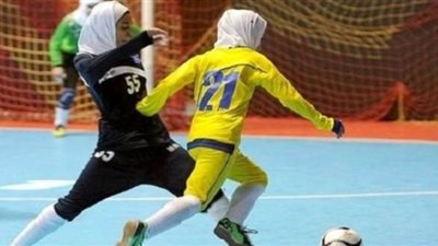 وفاة لاعبة كرة قدم نسائية شهيرة في إيران بفيروس كورونا