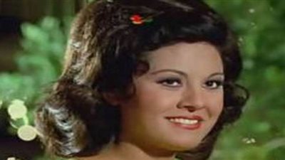 الفنانة حياة قنديل تدخل المستشفى