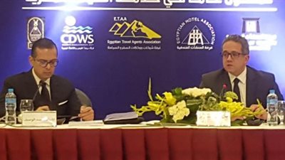 السياحة: التنسيق مع جميع الجهات لحماية حقوق المعتمرين والشركات