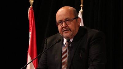 رئيس جمعية الإعجاز العلمي في القرآن يكشف الوقت المناسب لتناول المياه