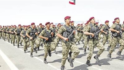 الجيش الكويتي يعلن تعطيل العمل في الكليات العسكرية بسبب كورونا