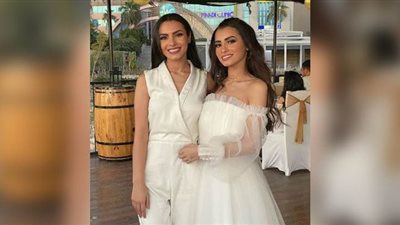 شقيقة كارمن سليمان بفستان الزفاف في أحدث ظهور معها