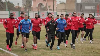 تفاصيل المشهد داخل الأهلي استعدادا لـ صن داونز.. فايلر يعلن القائمة.. قمصان يتحدث عن رد الاعتبار.. وكهربا يغيب عن اللقاء
