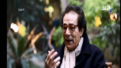 فاروق حسني: لازم قانون يوقف طوفان الإنجاب علشان الدولة تعيش