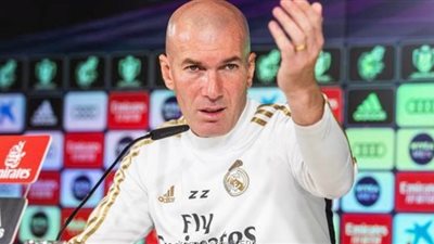 زيدان يعلن قائمة ريال مدريد للقاء الكلاسيكو ضد برشلونة