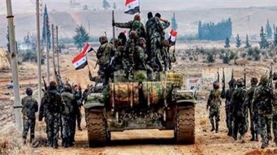 الجيش السوري يحذر تركيا من العدوان ويغلق المجال الجوي شمال غرب البلاد