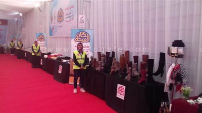 افتتاح معرض 