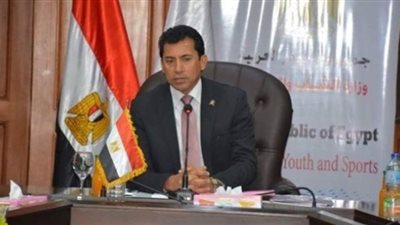 أشرف صبحي: قانون الرياضة يغلّ يدي.. والكرة للجماهير