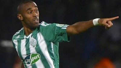 محسن ياجور يطارد رقم أسطورة الأهلي أفريقيا