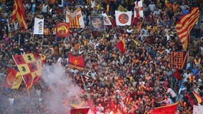 كورونا يهدد بغياب الجماهير عن مواجهة الزمالك والترجي في 