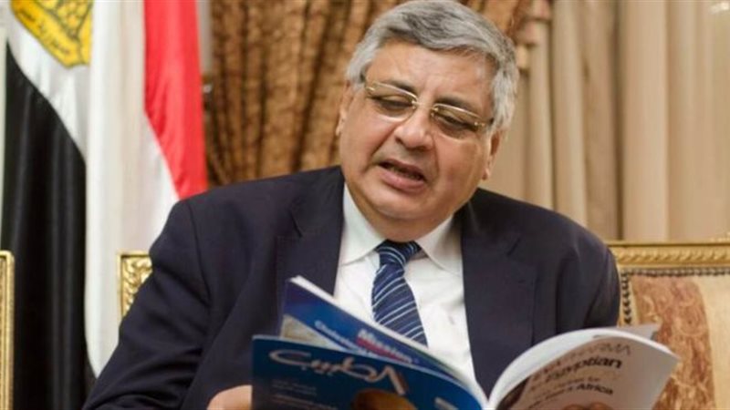الدكتور محمد عوض