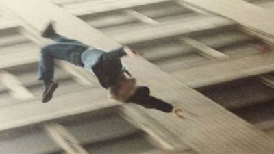 شاب يلقي بنفسه من الطابق الرابع بطنطا بسبب خلافات أسرية