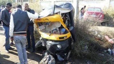 مصرع مدرس في حادث تصادم توك توك وموتوسيكل بمدخل قرية بأسيوط