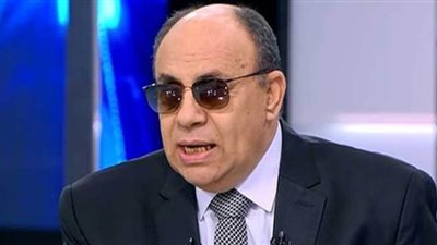 ما معنى كل من العقيدة والشريعة وما الفرق بينهما؟