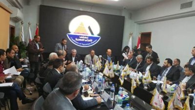 خبير سياسي: الأحزاب التي لا تشارك في الاستحقاقات الدستورية مصيرها الزوال