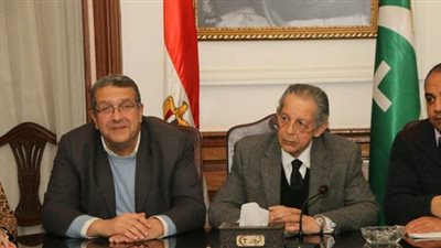 حسين منصور يطالب الاستعانة بخطابات النحاس في كتابة تاريخ الوفد