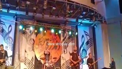 مسار إجباري يشعل مسرح جامعة جنوب الوادي بمهرجان دندرة للموسيقى والغناء| فيديو