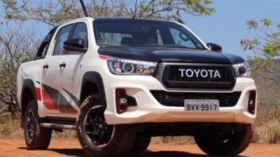 تعديلات بروح رياضية على سيارة تويوتا HILUX
